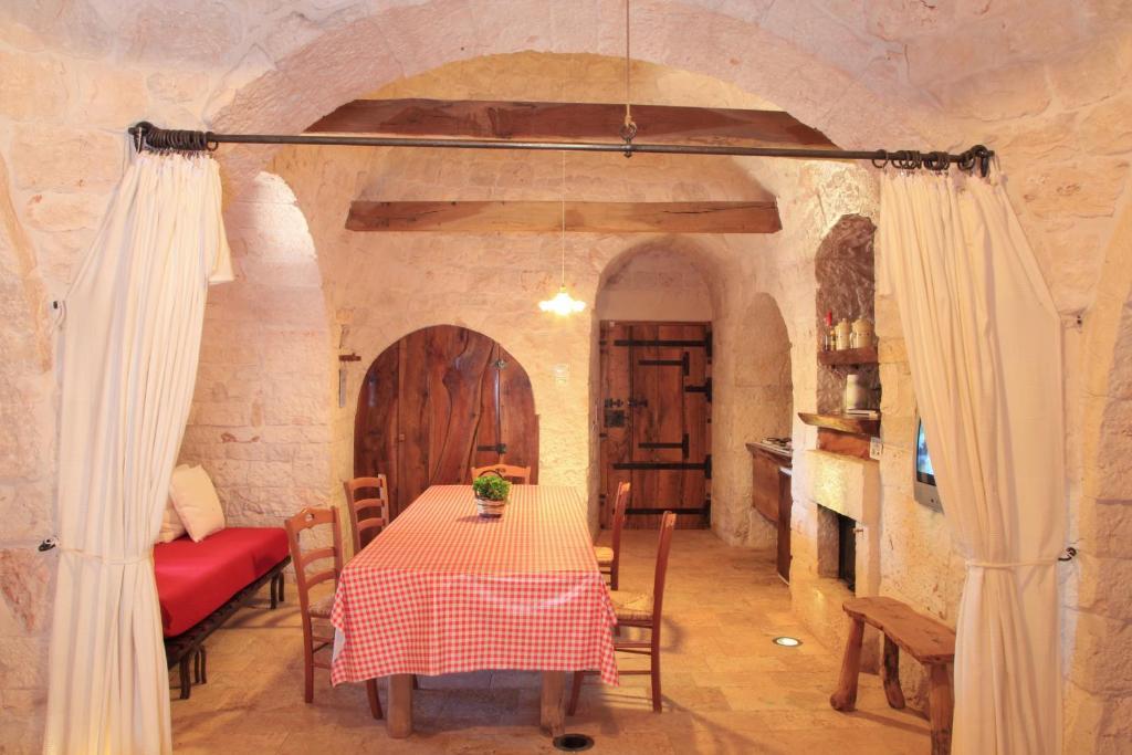 Pietraluce Guest House Alberobello Exterior photo